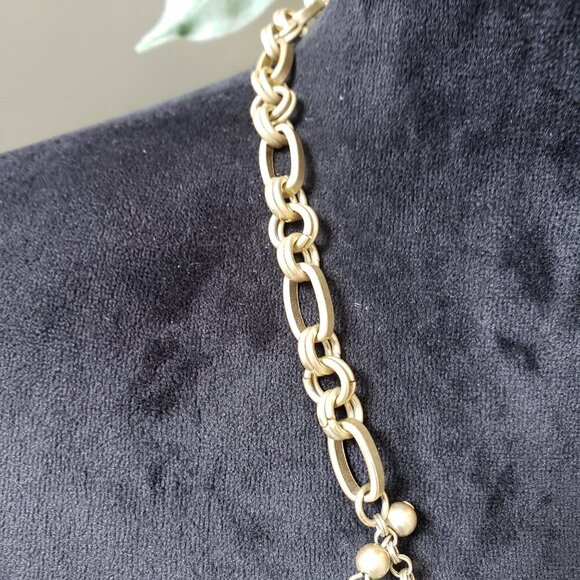 Stella & Dot Gold Tone Green Baubles Pearl Beads Bib Necklace with Lobster Clasp - Picture 7 of 8